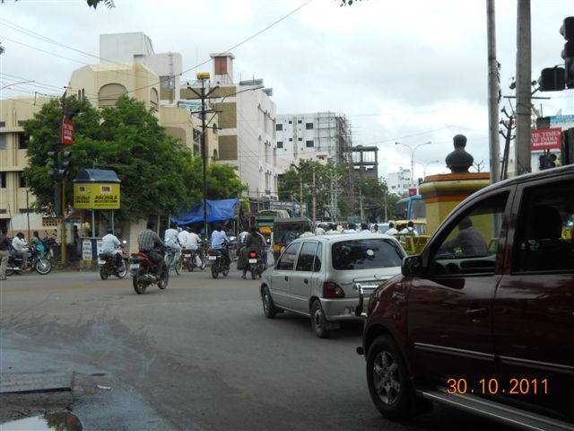 Trafficsigns K-Knagar Advertising in Madurai – MeraHoarding