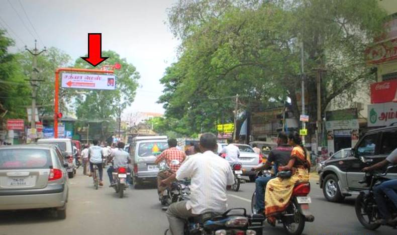Trafficsignboards Thallakulamstreet in Madurai – MeraHoarding